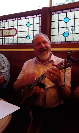 2016-09-15-ukes4fun-billy-oshea-01-smaller-file