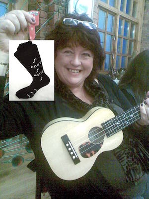 2016-12-20-2007-12-23-dot-2016-xmas-socks-300x400