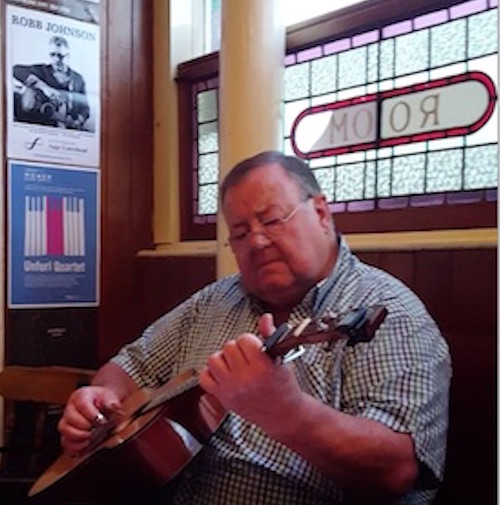 2016-09-15 Ukes4Fun Billy O'Shea 12 Keith smaller file cropped 500x505